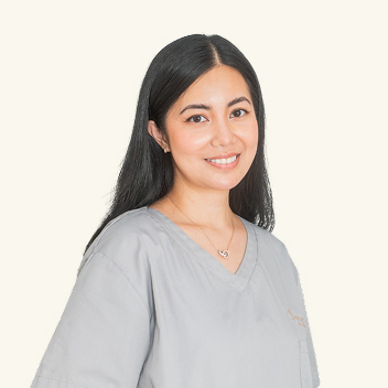 Elaine Lorielle Hernandez